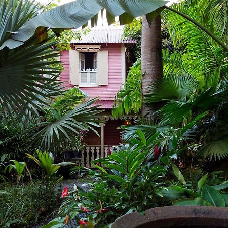 Отель Pink Plantation House Кастри Экстерьер фото
