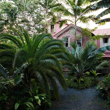 Отель Pink Plantation House Кастри Экстерьер фото